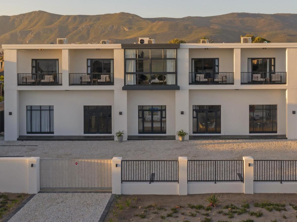 Glow Boutique Suites & Guesthouse Hermanus Esterno foto